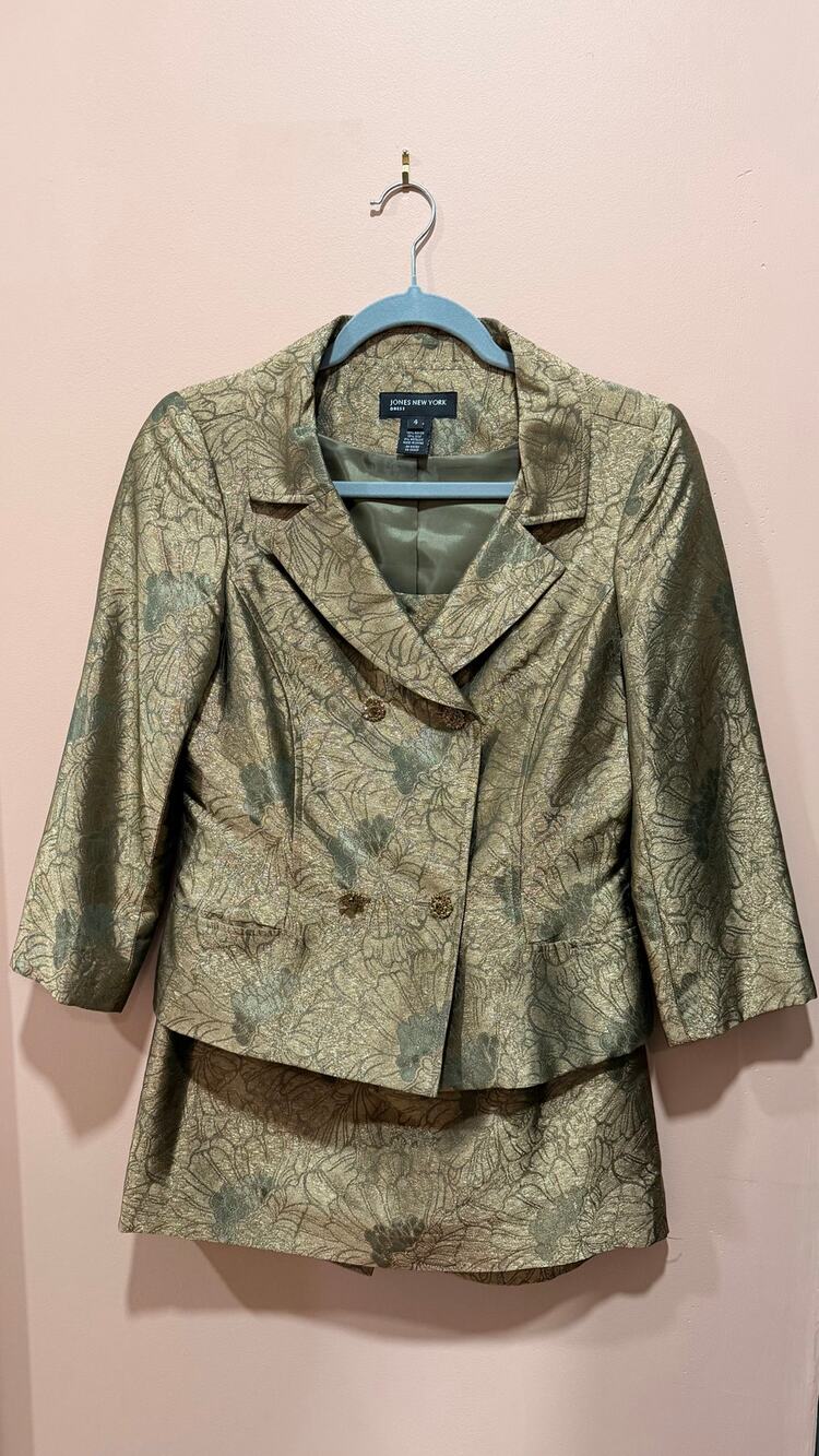 Jones New York Vintage Metallic Gold Olive Brocade Skirt Suit 4